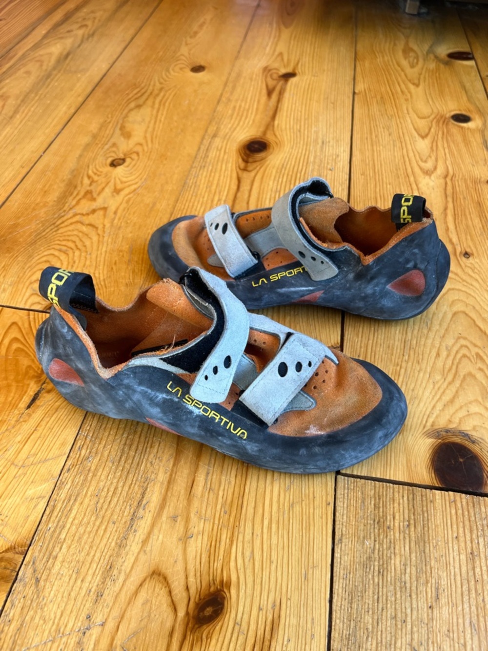 La Sportiva Men’s Climbing Shoes in Gray and Orange - Picture 2 of 4